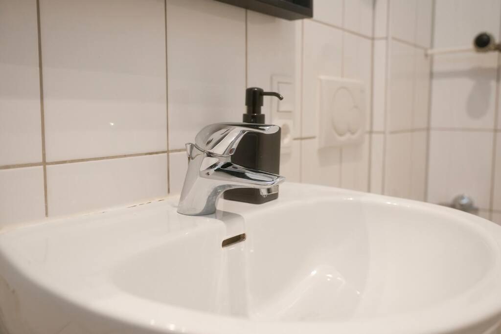 Stadtoase Wohnung Nahe Hauptbahnhof Coblenza Esterno foto